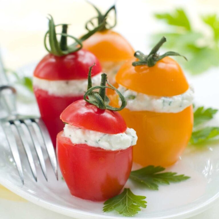 Tomates Rellenos (6 Recetas De Tomates Rellenos Al Horno O Fríos) - Pequeocio Tomates Rellenos Fríos