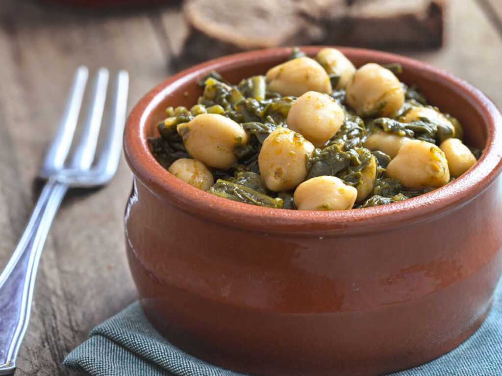 Cómo hacer garbanzos con espinacas