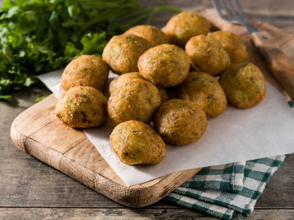 Cómo hacer buñuelos de bacalao