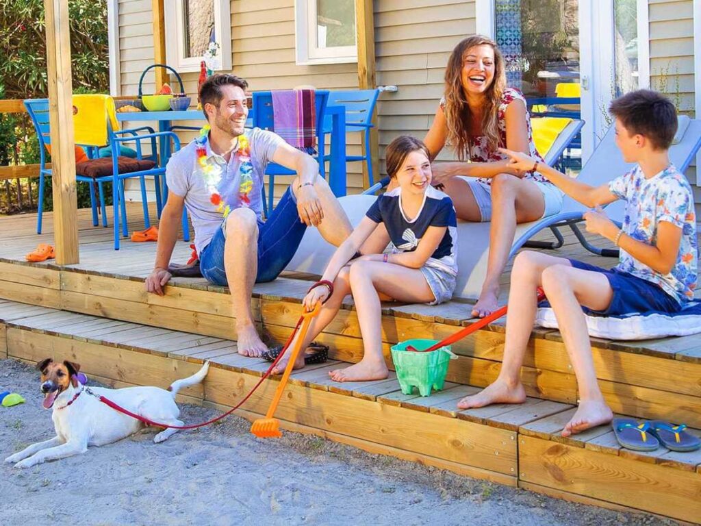 Vacaciones En Camping Con Perro: Viajar Con Tu Mascota Sin Renunciar A Nada - Pequeocio Campings Con Perro Espana