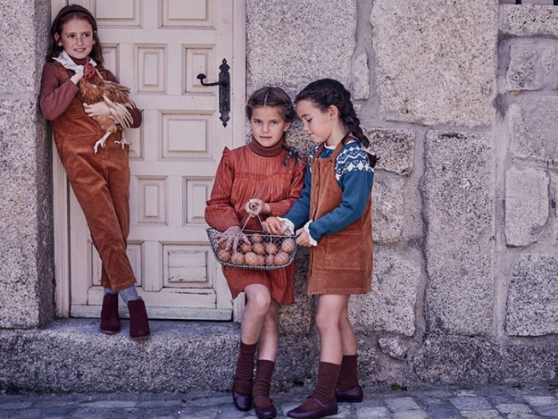 Bonnet à pompon ropa para niñas