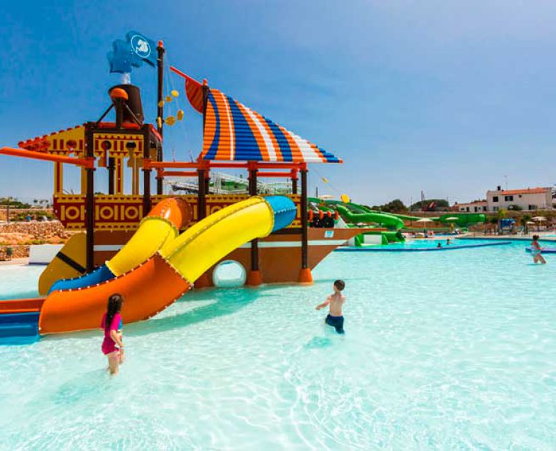 Splash Sur Menorca Pequeocio