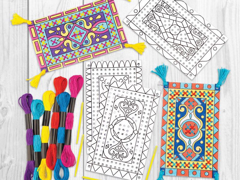 Baker Ross Kit para Diseñar Llaveros Manualidades Creativas para Niños  Perfectas para Crear Decoraciones y Accesorios Personalizados (Pack de 8) :  : Moda